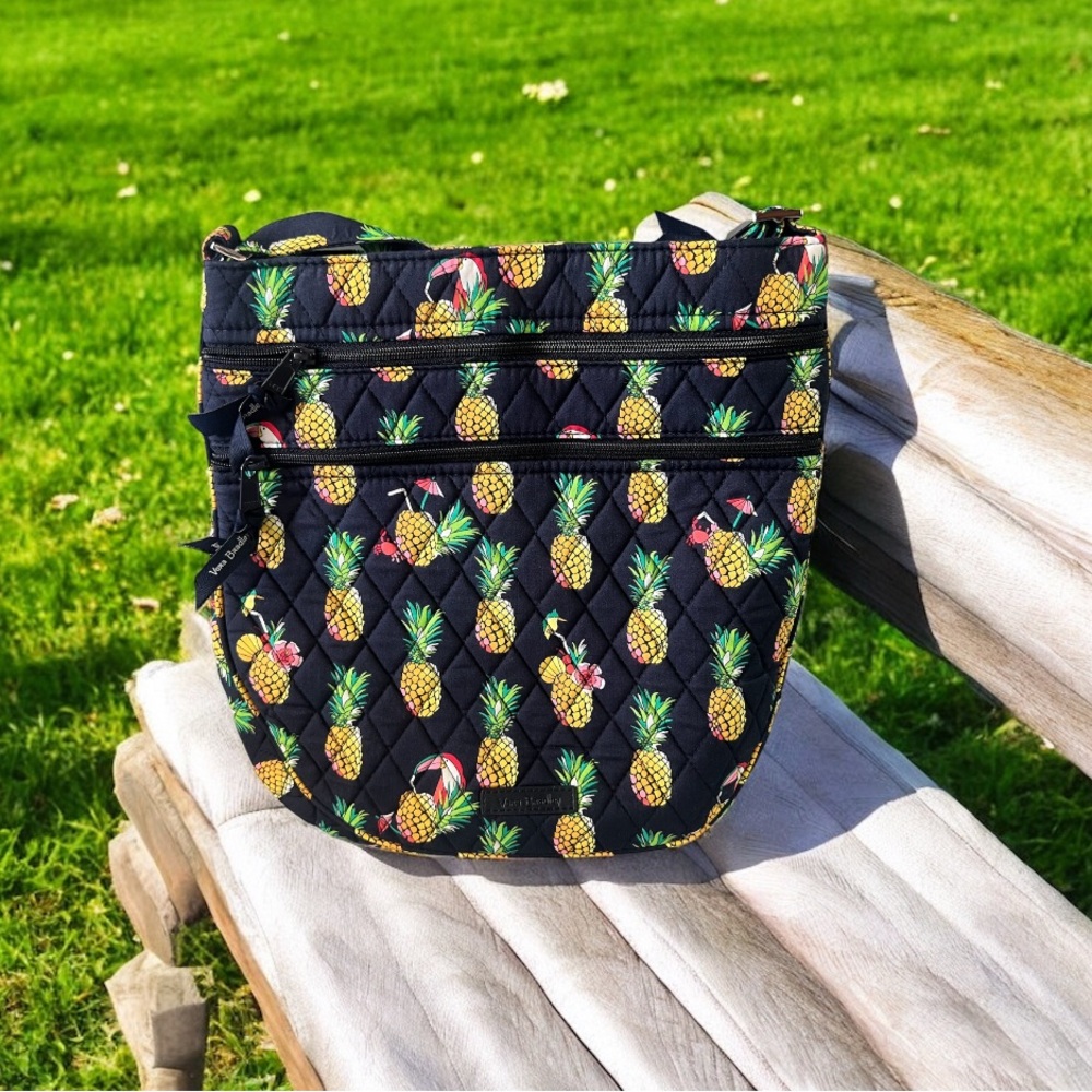 Vera Bradley Trio Zip Hipster 24430-Q60 Toucan Party